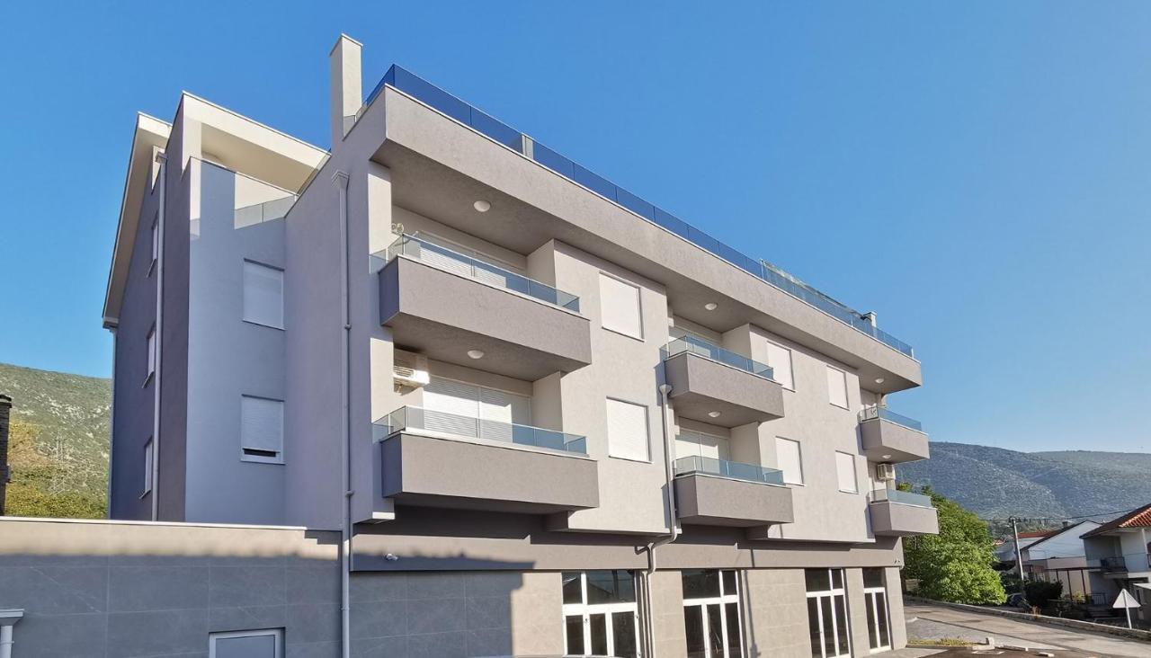Apartments Elena Mostar Exterior foto